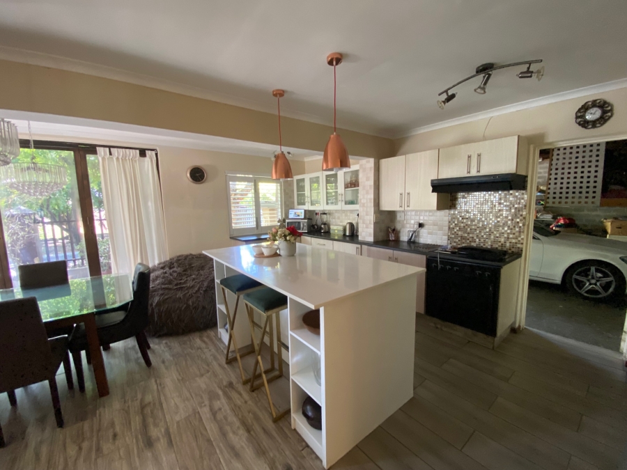 3 Bedroom Property for Sale in Sonnekuil Western Cape
